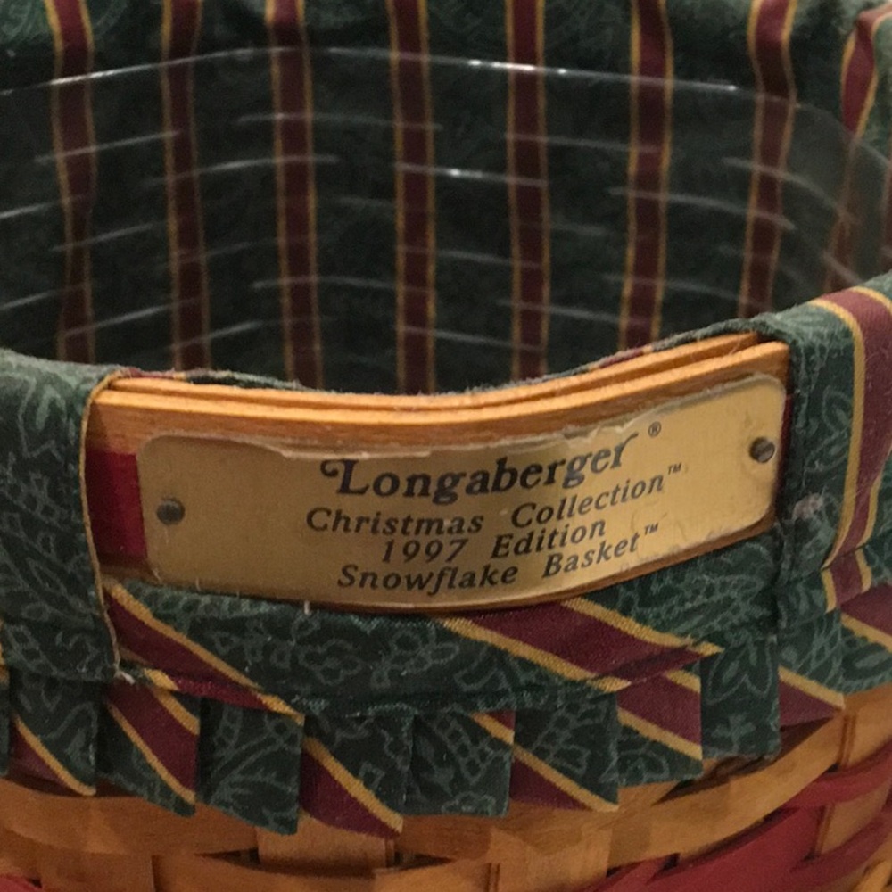 1997 longaberger Christmas Collection basket